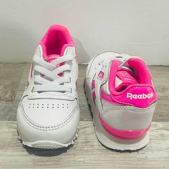Reebok Classic Leather Pink and White Infants Light-Up  (Size: 5 and 6.5) - Picture 10 of 11